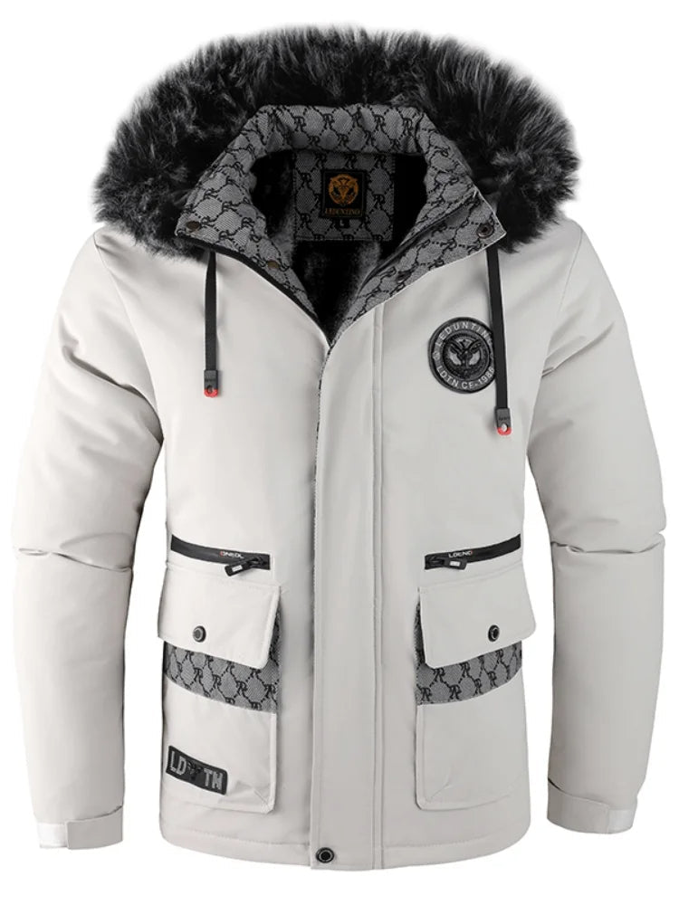 Heren winterparka met capuchon, ideaal voor koude winterdagen. Warme en stijlvolle bovenkleding.