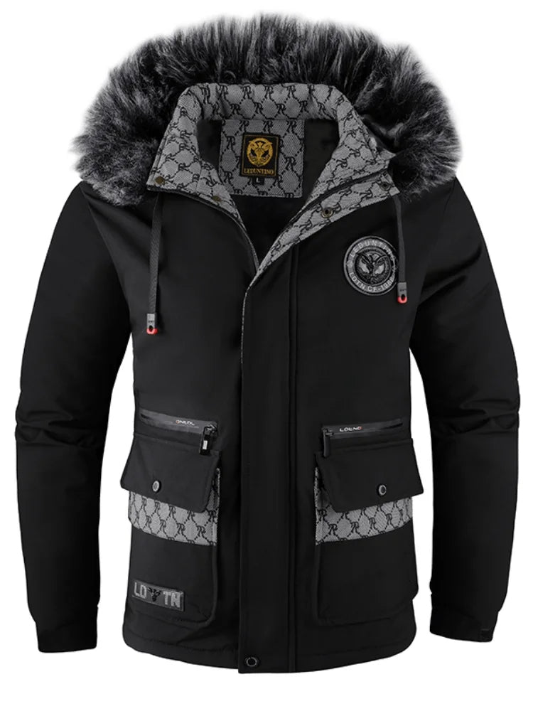 Waterafstotende heren parka jas met capuchon en warme voering, perfect voor winterse omstandigheden.