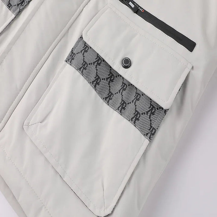 Tijdloze heren winterparka met capuchon, combineert warmte, comfort en een stijlvolle look.