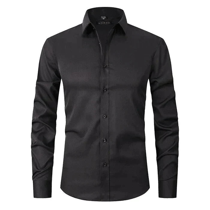 Detail van de stof en kraag van dit modieuze heren overhemd, lange mouwen, tailored fit. Perfect voor kantoor.