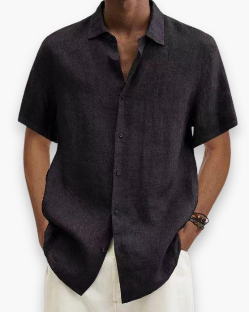 Luchtig heren zomeroverhemd met ademende stof en korte mouwen, perfect voor warme dagen. Multicolor en chic.