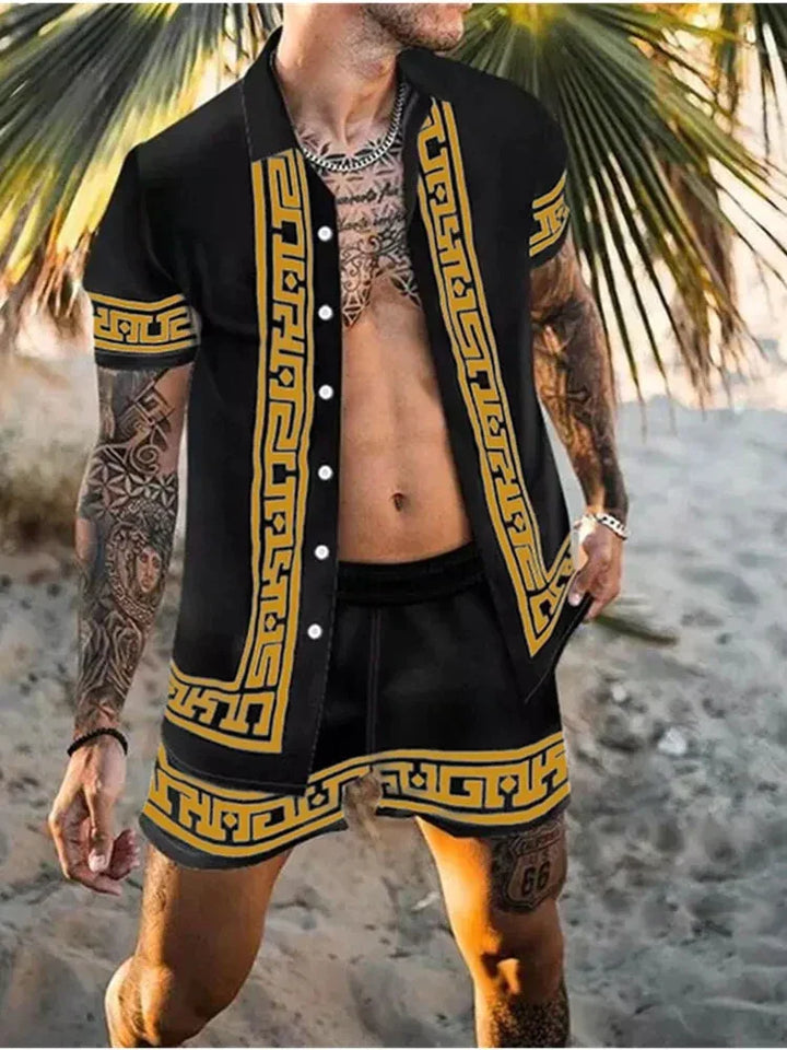Trendy heren zomerset met opvallende print, ideaal voor strand of casual uitjes.
