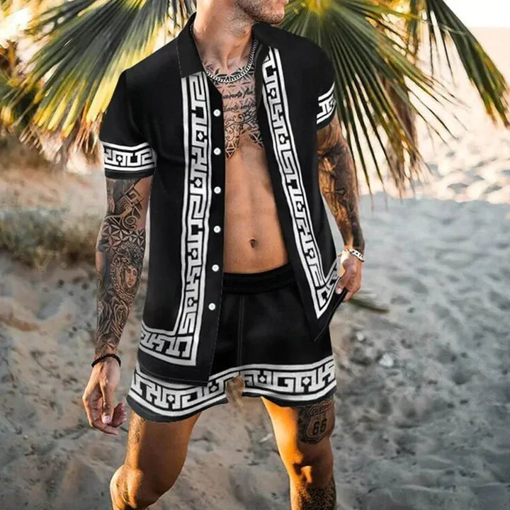 Trendy heren zomerset: korte mouw shirt en shorts met opvallende print. Casual en comfortabel.