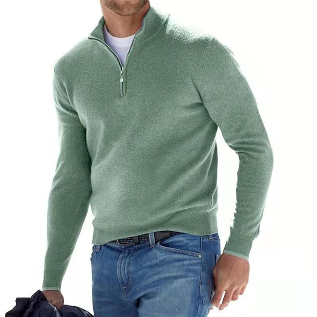 Herenkleding: pullovers met V-hals en halve rits, tijdloos design voor elke gelegenheid.