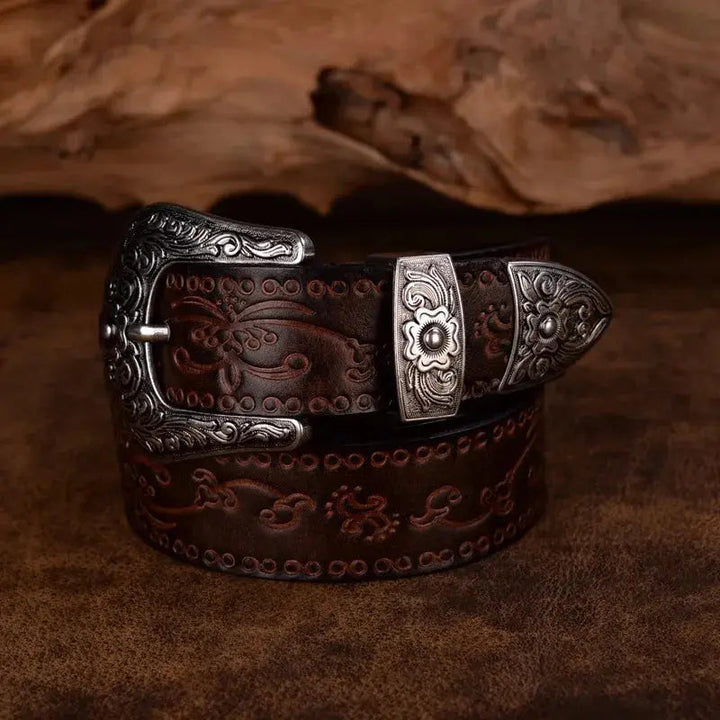 Herenriem met elegante gegraveerde gesp, perfect voor een tijdloze cowboystijl look.