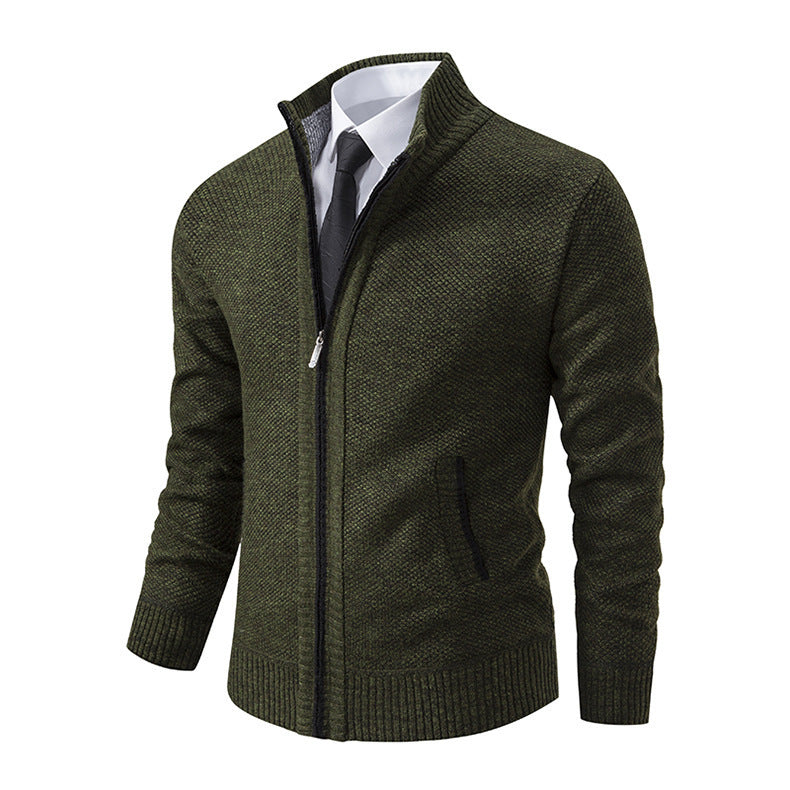 Stijlvol herenvest met ritssluiting in diverse kleuren, thermische stof voor warmte en comfort, ideaal voor casual en semi-formele gelegenheden.