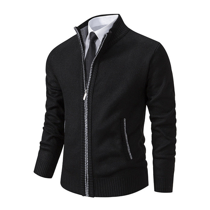 Stijlvol herenvest met ritssluiting in diverse kleuren, thermische stof voor warmte en comfort, ideaal voor casual en semi-formele gelegenheden.