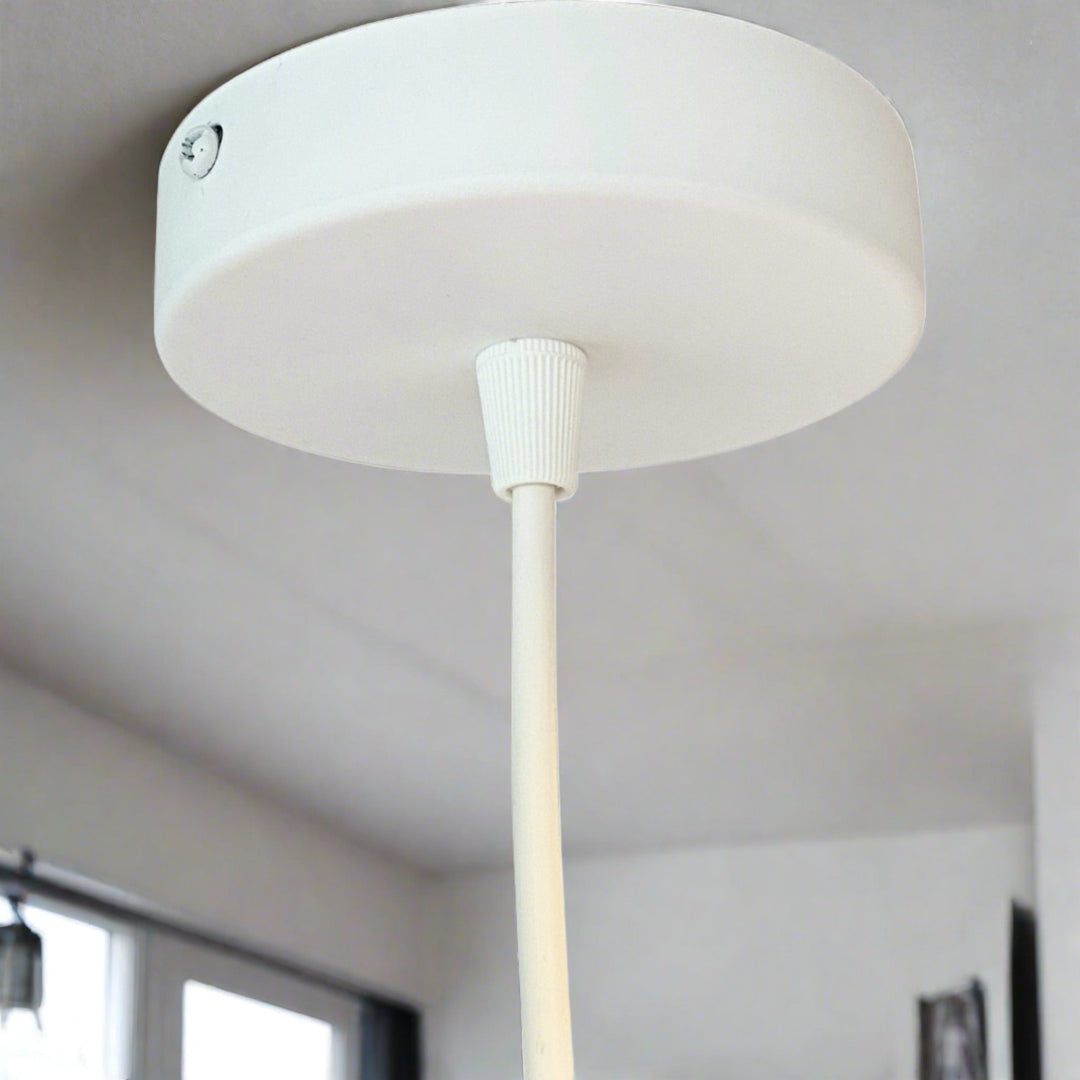 "Houten luchtballon hanglamp kinderkamer 3D design, blank hout, creëert magische schaduwen, decoratief en duurzaam"