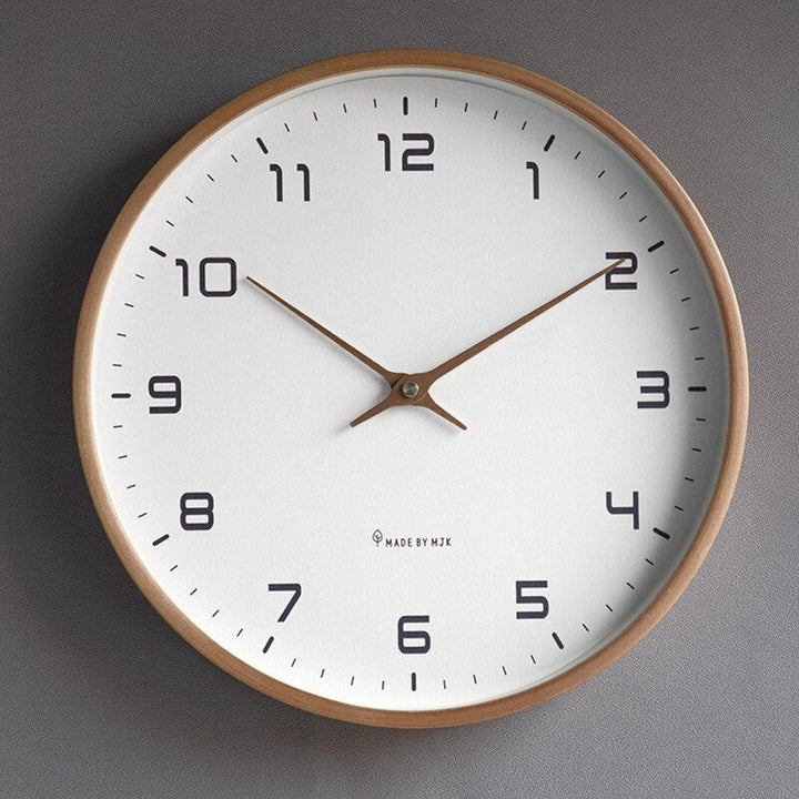 Stille houten wandklok, minimalistisch design, ideaal voor slaapkamer of kantoor. Geen tikgeluid.