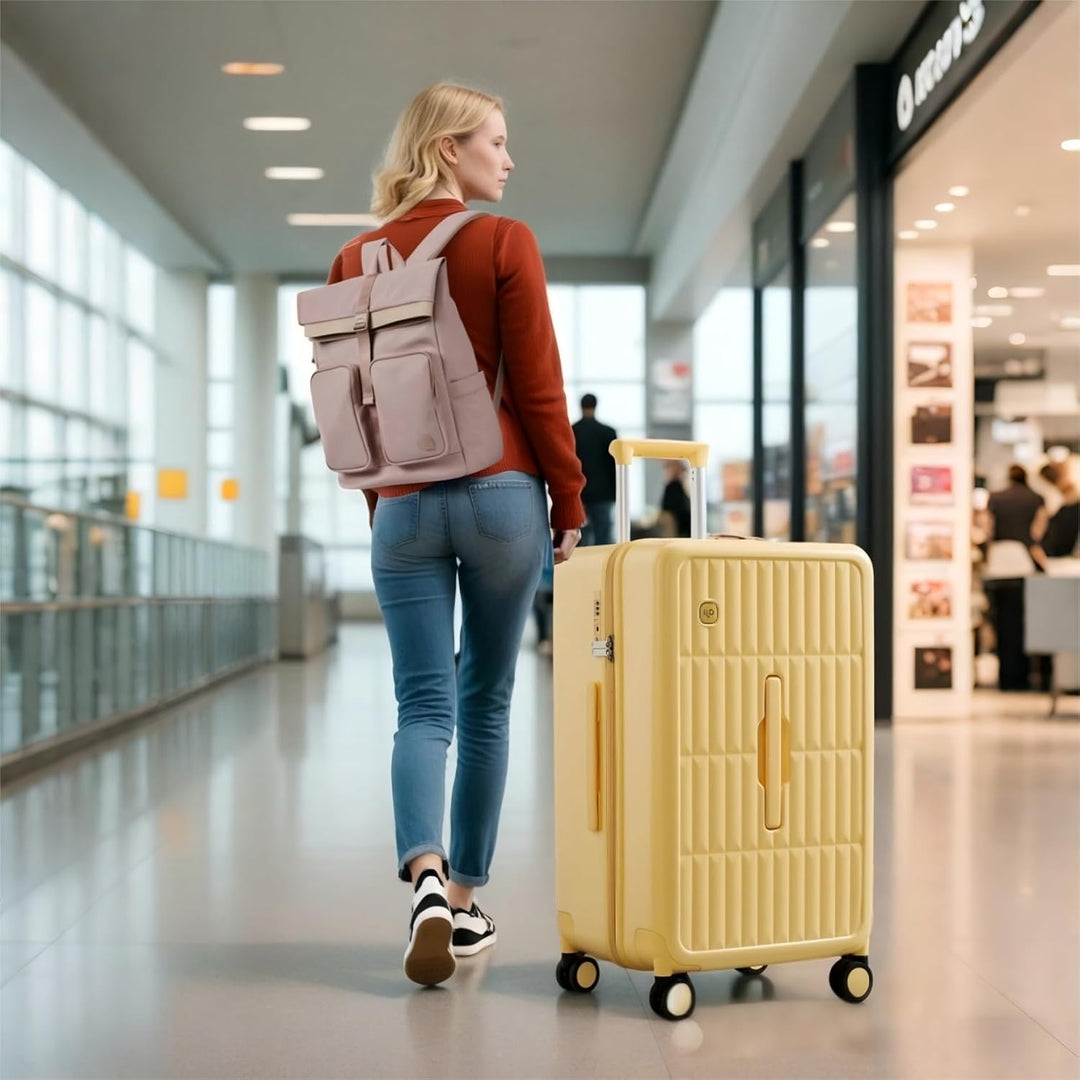 Kaasgele, grote harde koffer met 8 spinnerwielen voor zorgeloos reizen en vakantie.