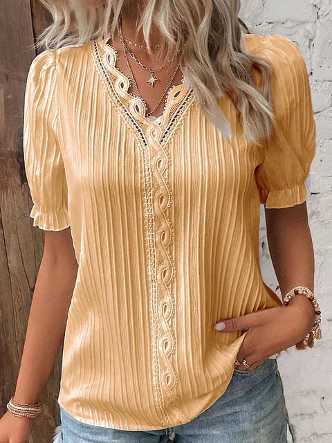 "Kanten blouse korte mouwen, elegante witte stof, perfect voor formele en casual gelegenheden, ademend en stijlvol."