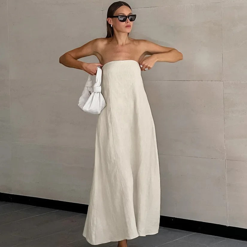 Khaki strapless maxi jurk voor dames, luchtig en comfortabel. Ideale zomerjurk voor strand of casual vakantie.