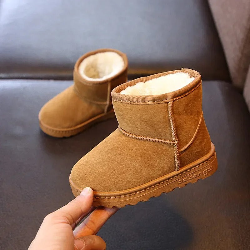 Kinder Boston Mini laarzen: Warme, stijlvolle winterlaarzen voor jongens en meisjes met comfortabele pasvorm.