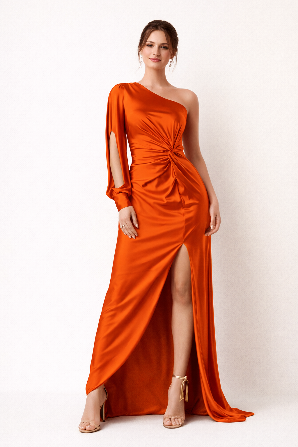 Comfortabele lange zomerjurk met one-shoulder design, perfect voor elegante feesten.
