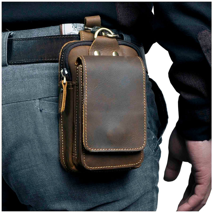 Leren Heren Heuptas LeatherGuard Pro van bruin echt leer. Compact en stijlvol voor onderweg.