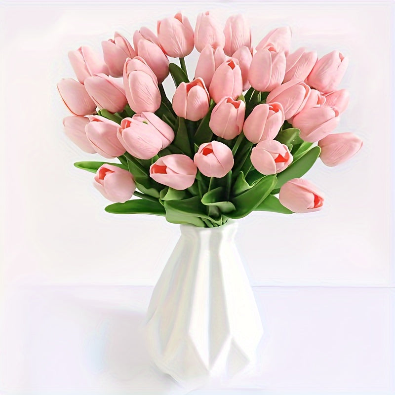 Duurzame kunst tulpen (15x) die er altijd fris uitzien, voor zorgeloze decoratie.