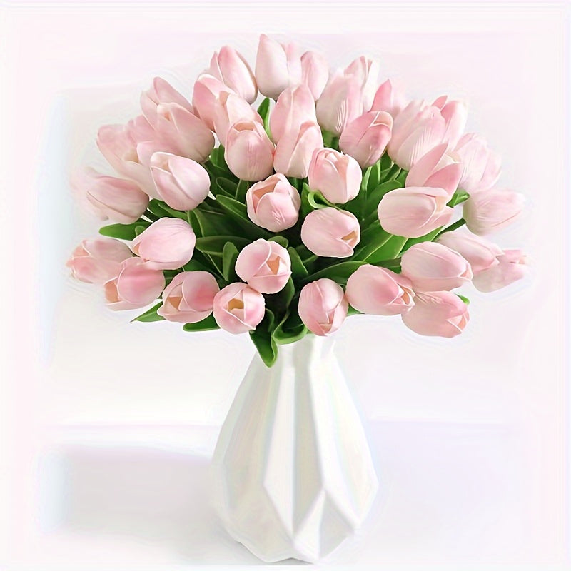 Cadeauset van 15 realistische kunst tulpen, ideaal voor woning- en feestdecoratie.