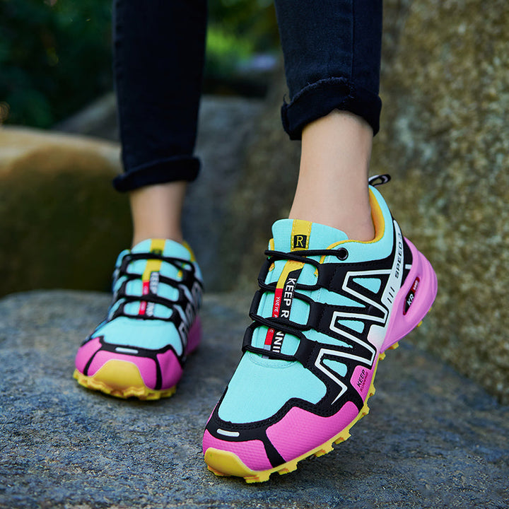 Dames lichtgewicht wandelschoenen, waterdicht en ademend, perfect voor lange wandelingen en trekking.