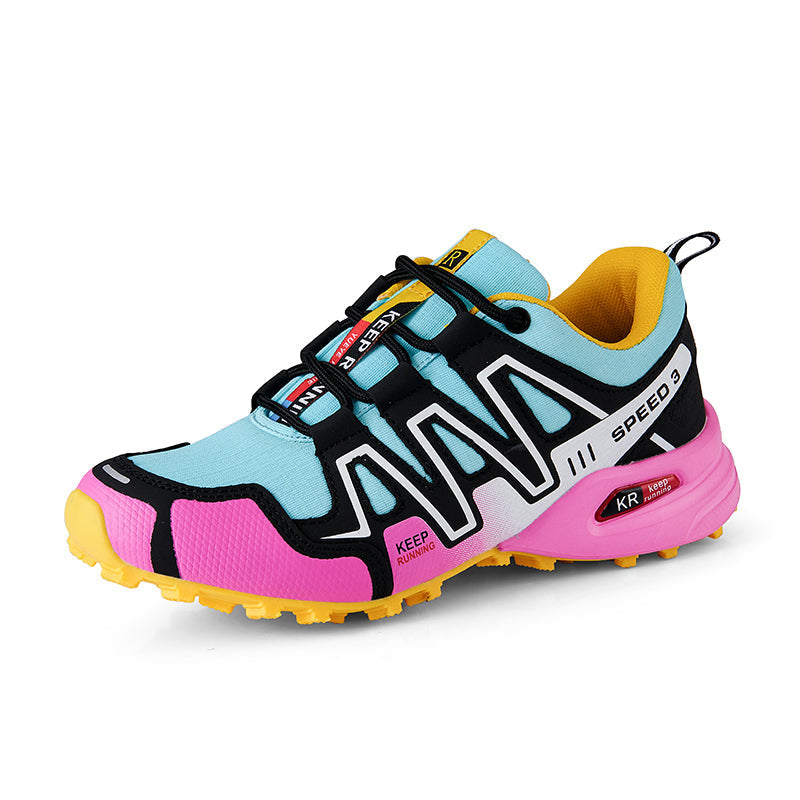 Sterke heren wandelschoenen, waterdicht en met antislipzool voor maximale grip in outdoor omgevingen.