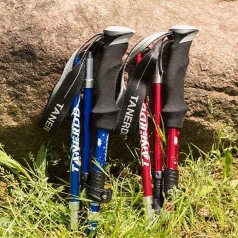 Compacte, lichtgewicht wandelstokken, perfect voor elke trekking of wandeltocht. Gemakkelijk mee te nemen.