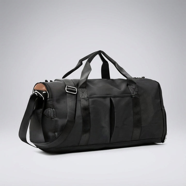 Stijlvolle waterdichte reistas, perfect als duffeltas of sporttas. Lichtgewicht en ruim voor weekendtrips. Unisex.