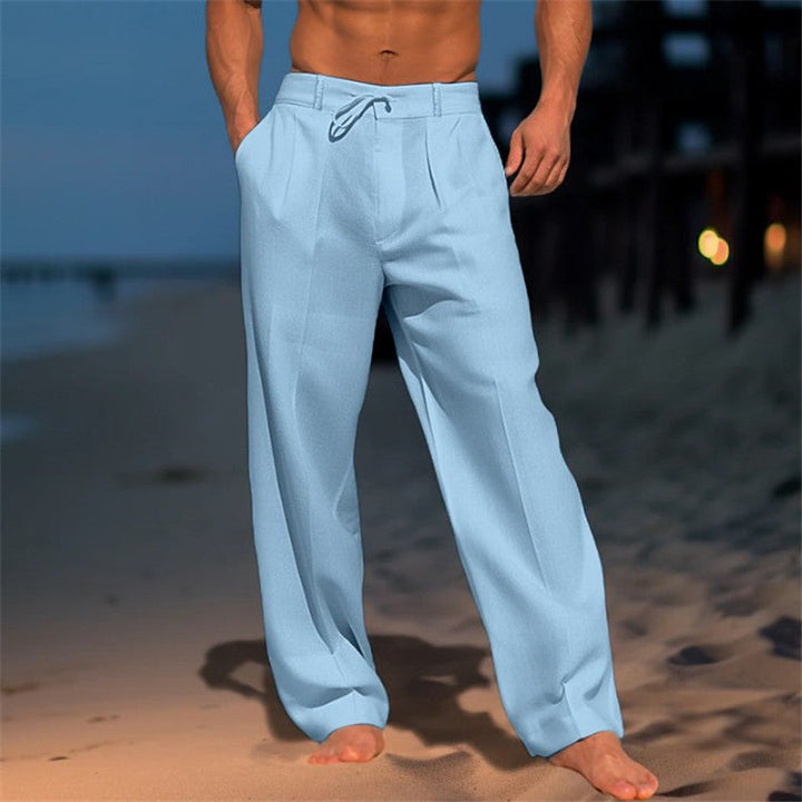 Linnen herenbroek, relaxed fit, lichtblauw met trekkoord, ontspannen pasvorm. Perfecte zomerbroek voor comfort en stijl.