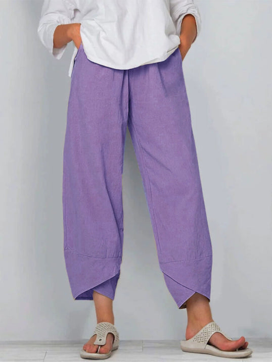 Comfortabele casual damesbroek met losse pasvorm, cropped en luchtig voor dagelijks gebruik.