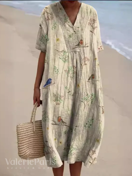 Zomerse bloemenjurk voor vrouwen, comfortabel en luchtig, met een trendy midi lengte.