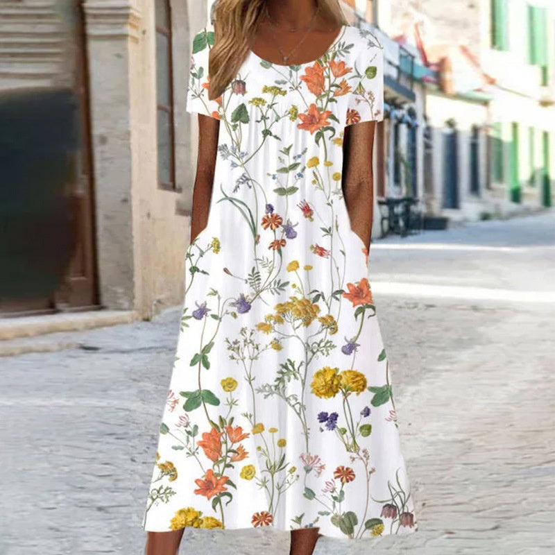 Luchtige dames zomerjurk voor comfort. Casual dagjurk of elegante strandjurk. Vrouwelijk design, perfect voor warme dagen.