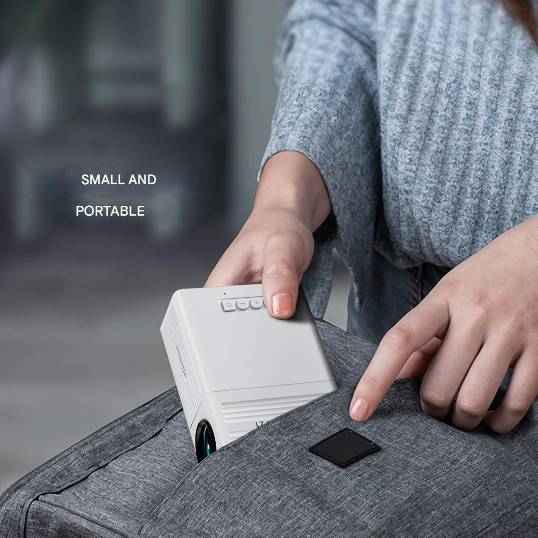 De LumoBeam mini projector, compact en draagbaar. Ideaal voor films en entertainment, 3000 lumen helderheid.