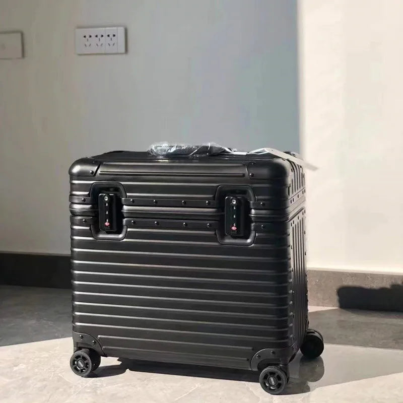 Metaal hardcase koffer met TSA-slot en stille spinnerwielen, robuuste aluminium-magnesium bagage.