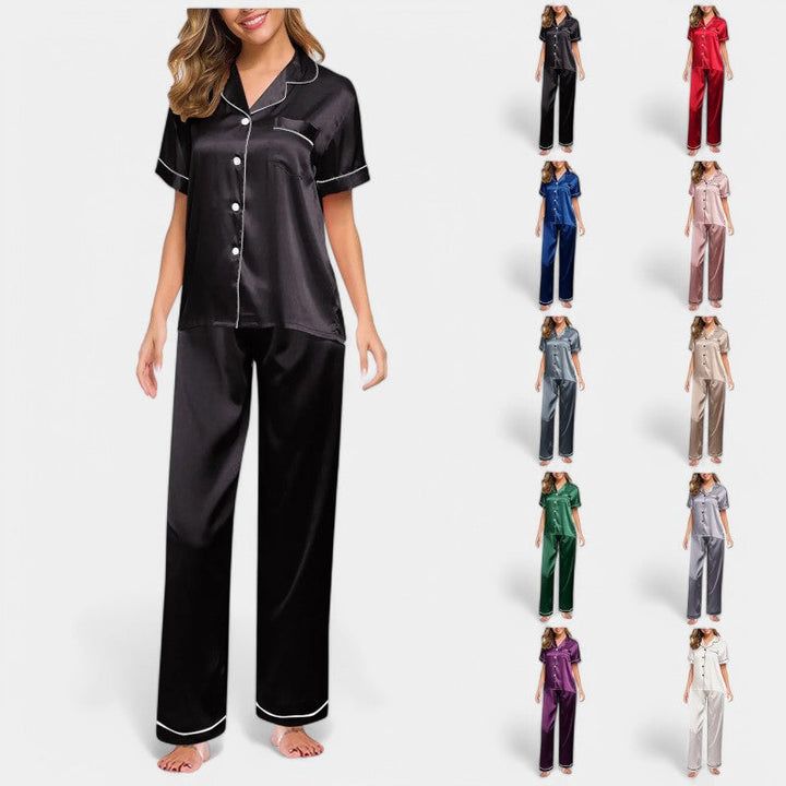"Luxe damespyjama van zijden satijn, elegant ontwerp met lange mouwen, zijdeachtige glans voor ultiem comfort en stijl."