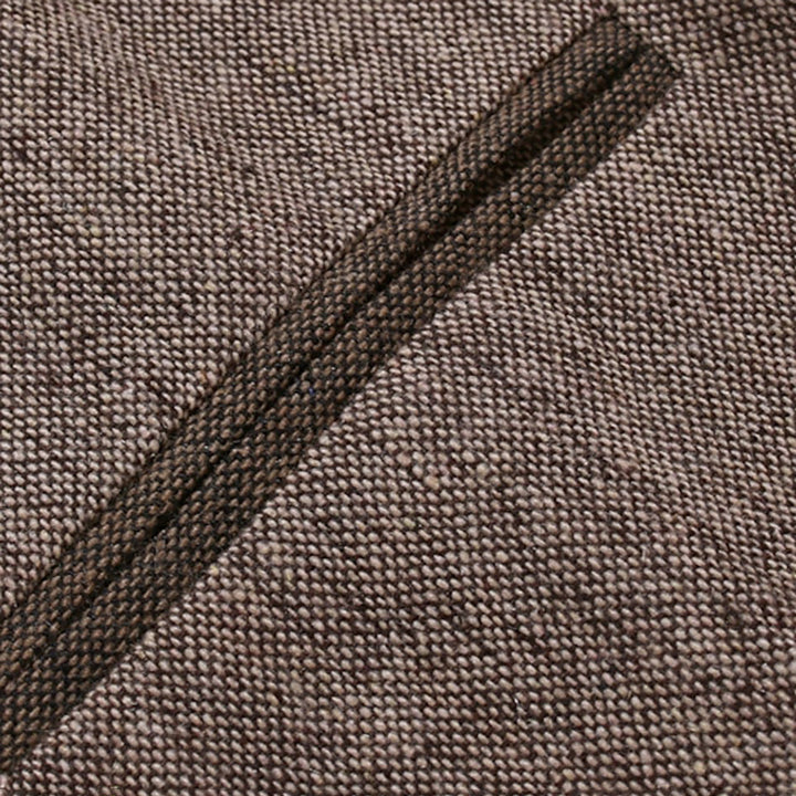 "Luxe legergroen herringbone gilet voor heren, ideaal voor formele gelegenheden, gemaakt van katoen, wol en kasjmier."