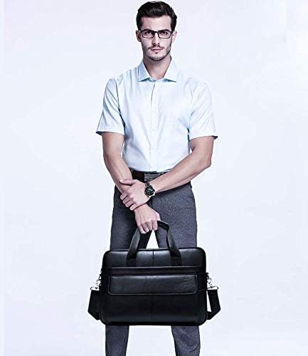 Luxe leren 15-inch aktetas met slimme organizer vakken voor zakelijk gebruik en laptop.