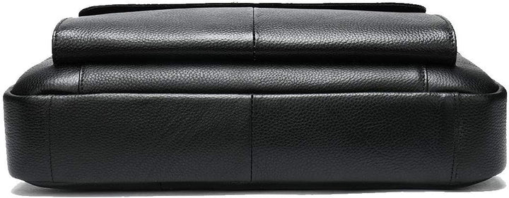 Stijlvolle leren aktetas 15 inch, perfect voor de moderne professional. Ideaal voor business en dagelijks gebruik.