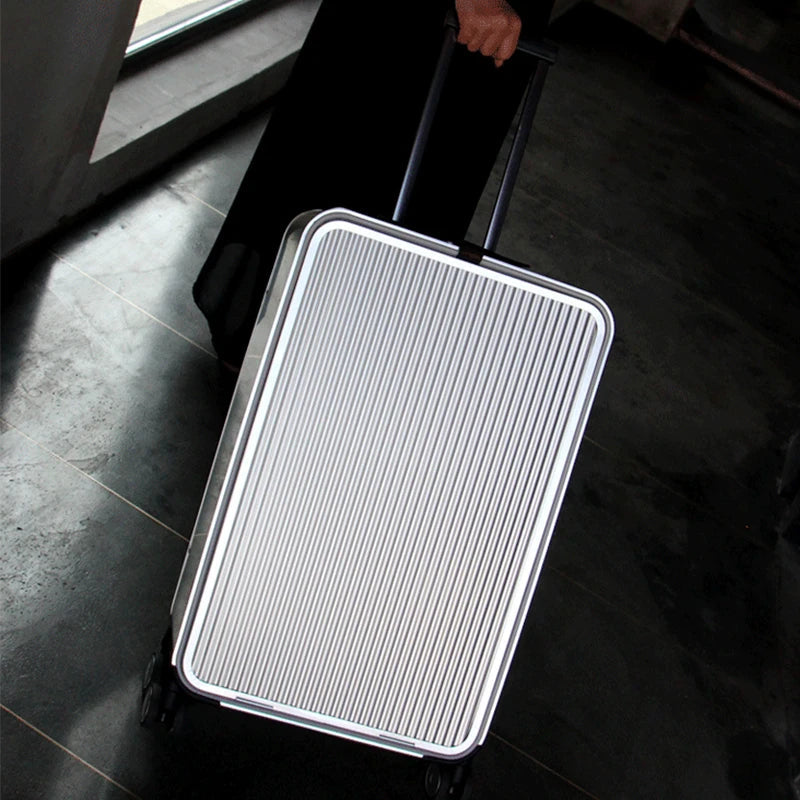 Robuuste Valparaíso koffer van 100% aluminium, een duurzame hardshell bagage voor elke reis.