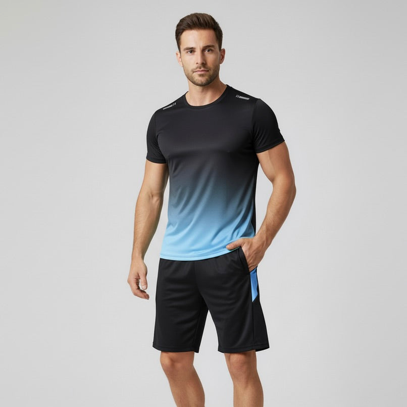 Prestatiegericht heren trainingspak. Elastische stof ondersteunt beweging tijdens intensieve sport en fitnesskleding.