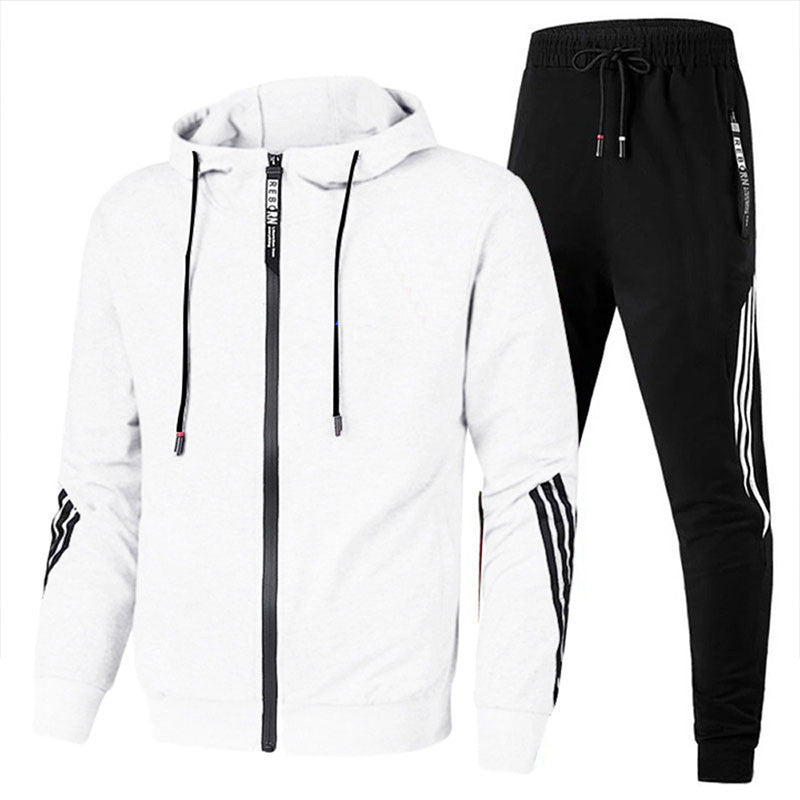 Veelzijdig heren trainingspak: stijlvolle hoodie en joggingbroek perfect voor sportieve of casual outfits.