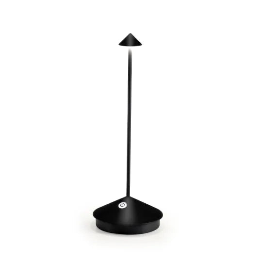 "Moderne draadloze LED tafellamp met elegant design, dimbaar en waterbestendig voor binnen en buiten, sfeervolle verlichting.