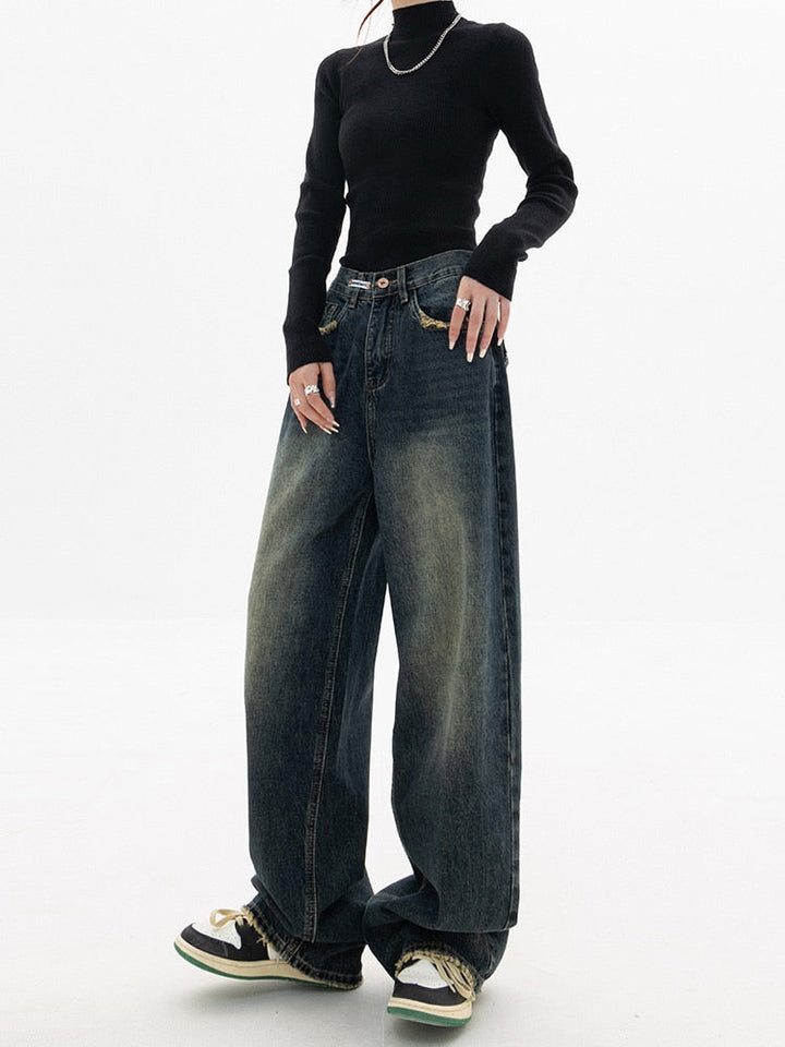 "Modieuze baggy jeans met hoge taille en wijde pijpen in Koreaanse stijl voor vrouwen, ideaal voor stijlvolle streetwear."