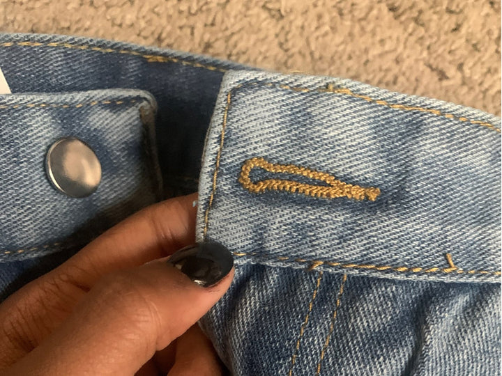 "Modieuze baggy jeans met hoge taille en wijde pijpen in Koreaanse stijl voor vrouwen, ideaal voor stijlvolle streetwear."