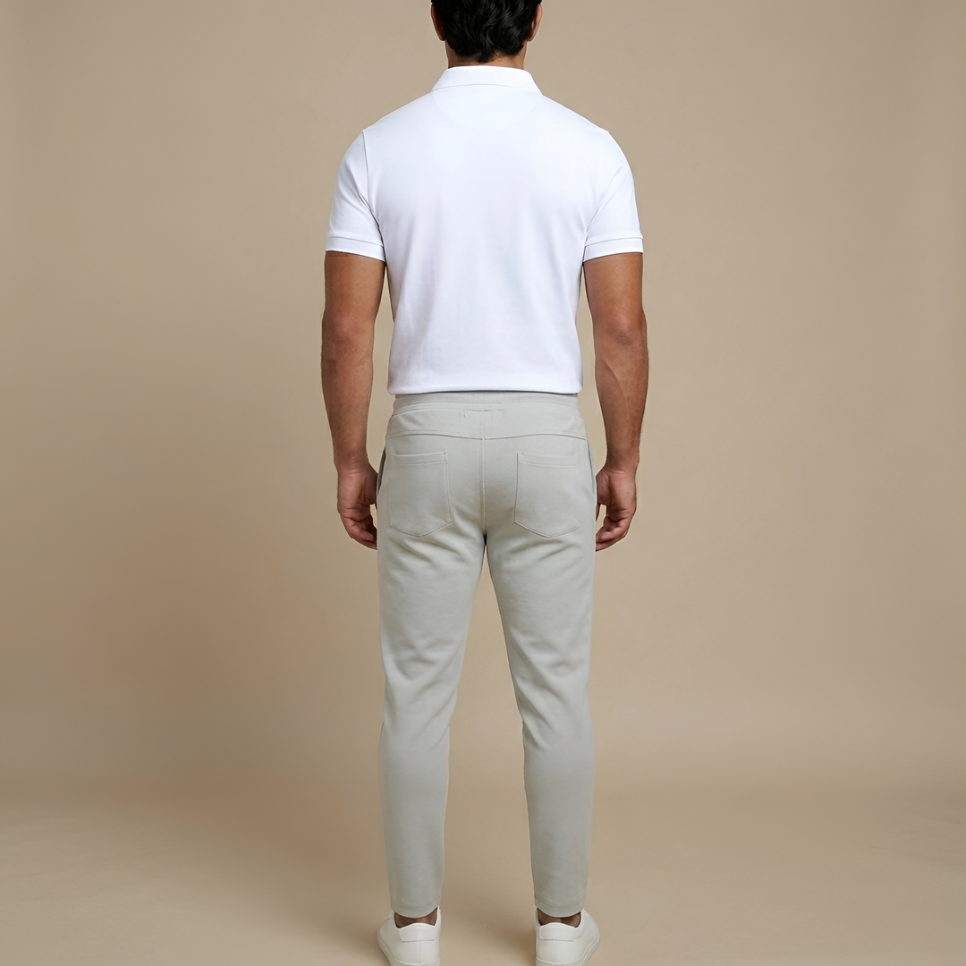 Stijlvolle heren ritspolo met korte mouw in een slim fit design. Perfect voor een moderne casual look.
