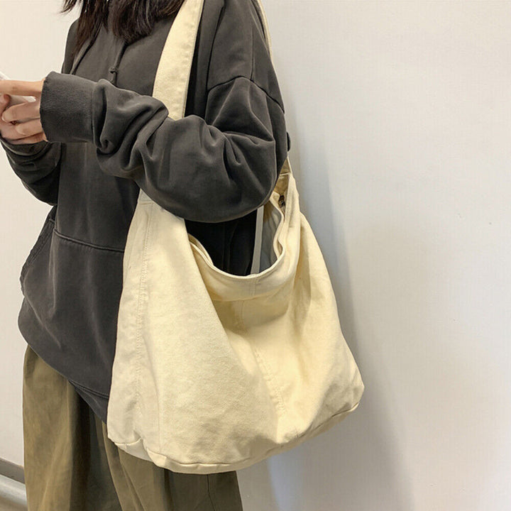Stijlvolle oversized handtas voor dames, veelzijdig als vrijetijdstas of casual tas. Modieus en functioneel.