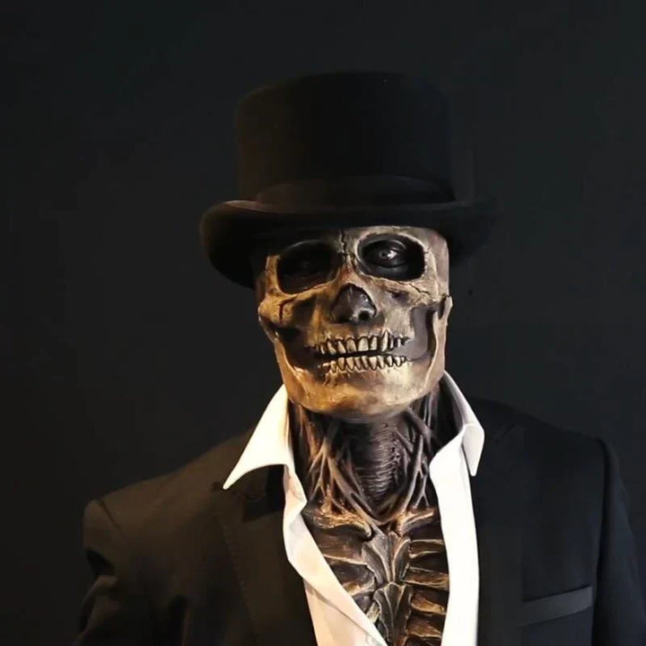 Eng latex schedel masker voor Halloween, creëert een angstaanjagende skelet look.