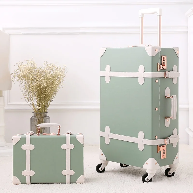 Compacte en grote retro koffers Valencia. Hardcase set voor al je reisbehoeften met vintage flair.