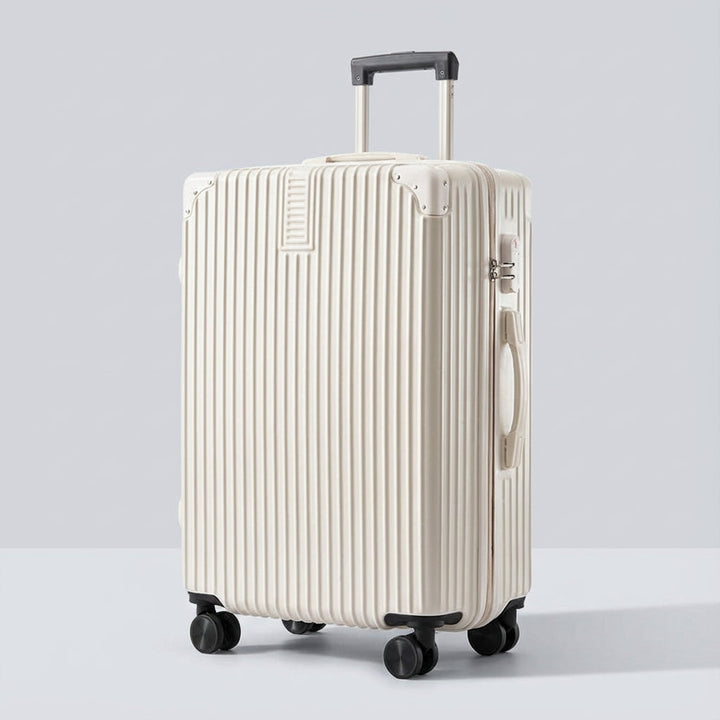 Vintage-stijl koffer met robuuste hoekbescherming, soepele wielen en ruim interieur voor al je reisbenodigdheden.