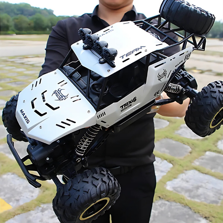 "Robuuste 4x4 offroad RC-auto met krachtige banden en schokbestendig ontwerp voor avontuurlijk rijplezier op elk terrein."