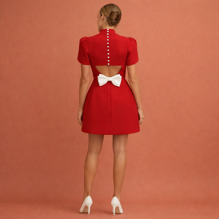 Witte dames mini jurk, perfect voor de lente of zomer. Comfortabel, casual en toch stijlvol.