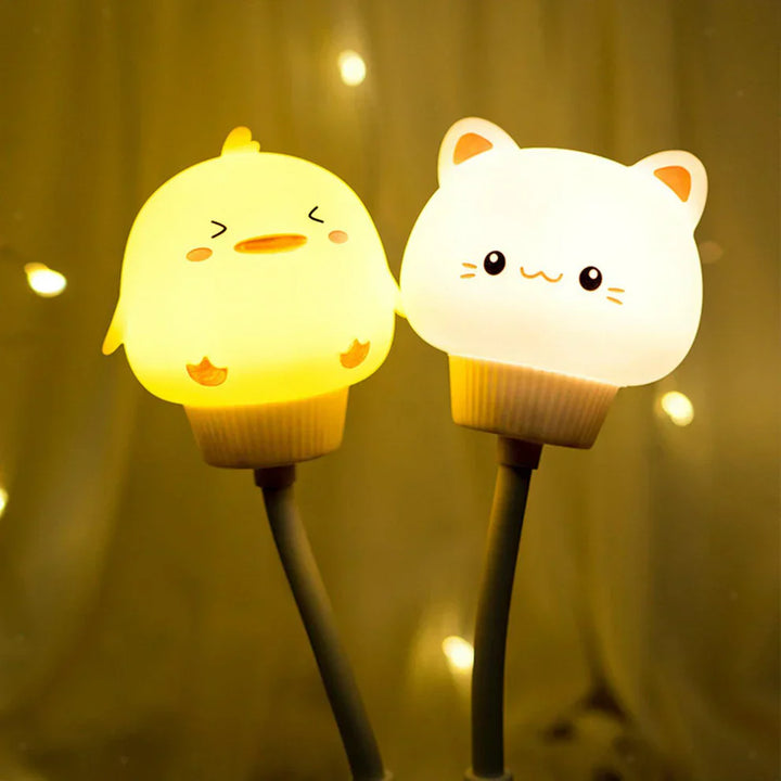 Schattig nachtlampje tafelmodel met dierenthema: kitten, konijn, eend of beer, warm LED-licht voor gezellige verlichting.