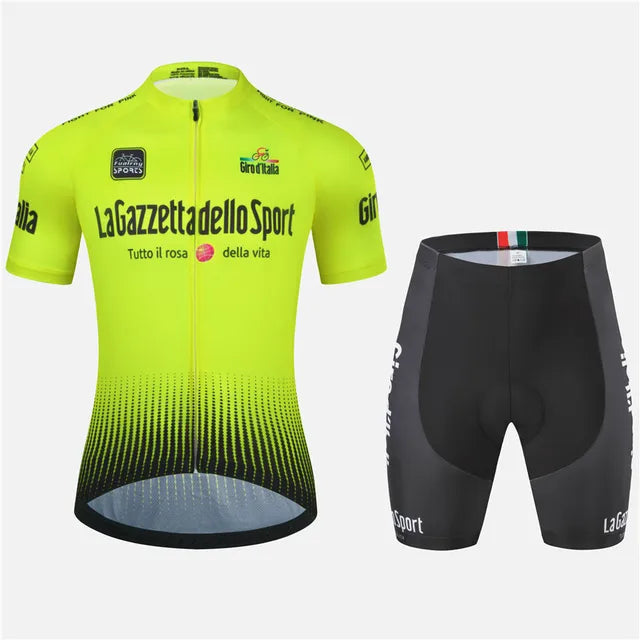 "Set Arjan heren fietskleding van hoogwaardige Castelli stof met short-sleeve en strakke professionele pasvorm voor fietstoch